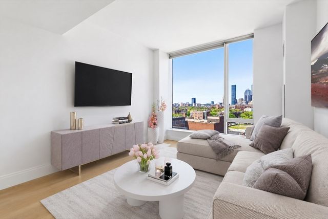 380 Harrison Ave 1115, Boston, MA 02118