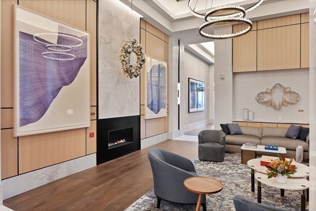 380 Harrison Ave 1115, Boston, MA 02118