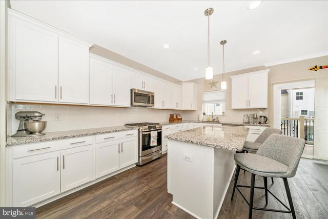 711 WEALD WAY, Clarksburg, MD 20871