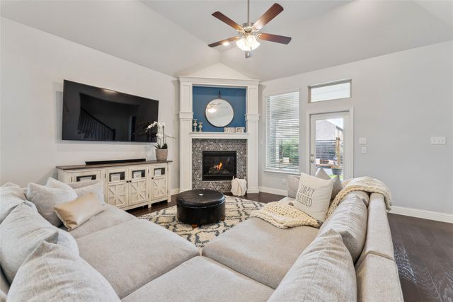 3414 Charleston Drive, Melissa, TX 75454