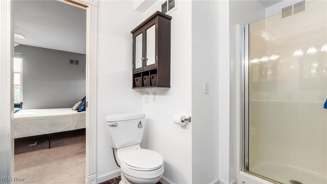 72 N Pembroke Avenue, Zanesville, OH 43701