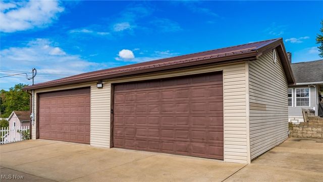 72 N Pembroke Avenue, Zanesville, OH 43701