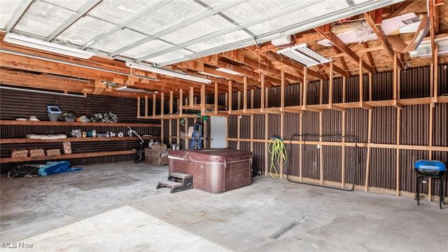 72 N Pembroke Avenue, Zanesville, OH 43701