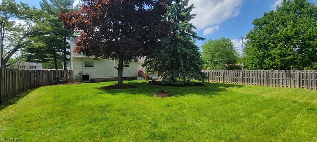 551 Carolyn Drive, Brunswick, OH 44212