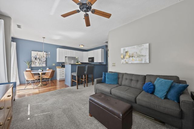 496 Fullers Circle, Pickerington, OH 43147
