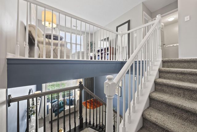 496 Fullers Circle, Pickerington, OH 43147