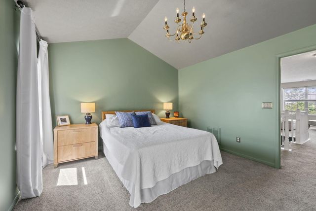 496 Fullers Circle, Pickerington, OH 43147