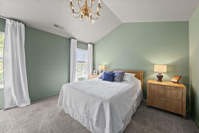 496 Fullers Circle, Pickerington, OH 43147