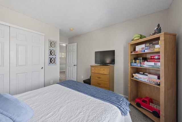 496 Fullers Circle, Pickerington, OH 43147