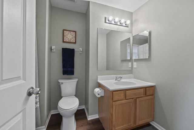 496 Fullers Circle, Pickerington, OH 43147