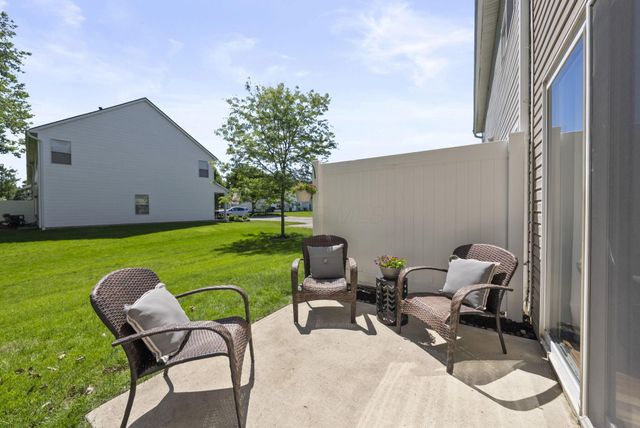496 Fullers Circle, Pickerington, OH 43147