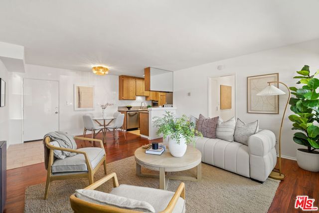 360 Gladys Avenue 1, Long Beach, CA 90814