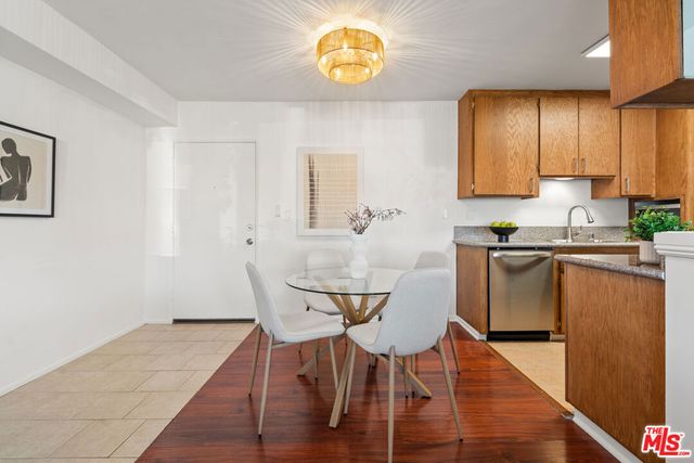 360 Gladys Avenue 1, Long Beach, CA 90814