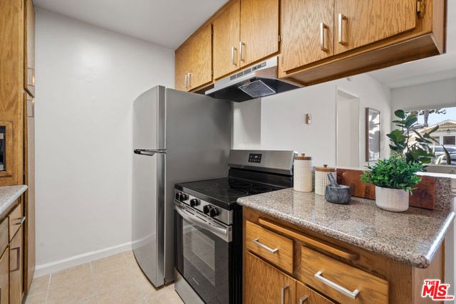 360 Gladys Avenue 1, Long Beach, CA 90814