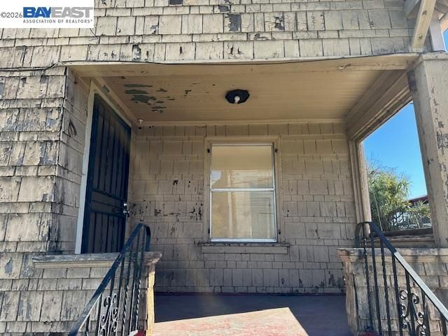 1024 50Th Ave, Oakland, CA 94601