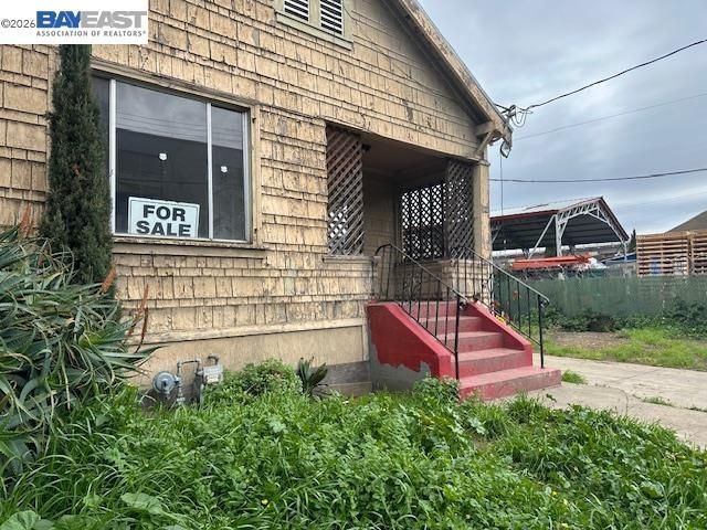 1024 50Th Ave, Oakland, CA 94601