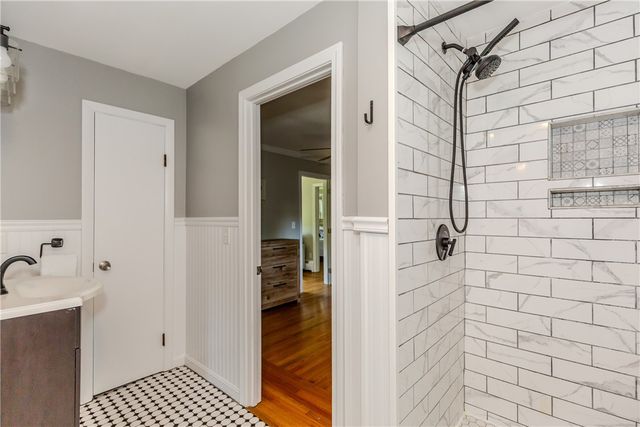 18 Hattie Avenue, Smithfield, RI 02828