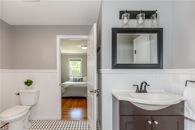 18 Hattie Avenue, Smithfield, RI 02828