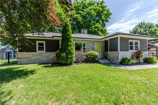 18 Hattie Avenue, Smithfield, RI 02828