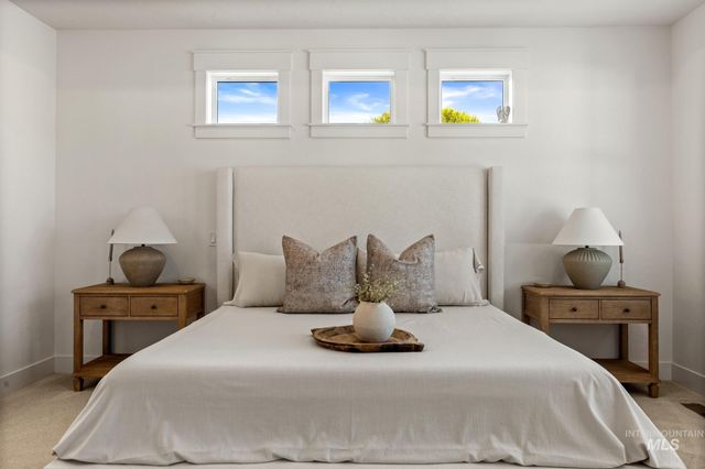 4045 Whistling Heights Way, Nampa, ID 83687