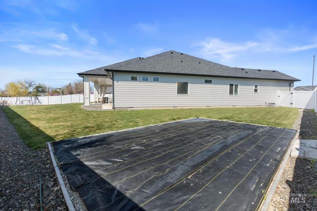 4045 Whistling Heights Way, Nampa, ID 83687