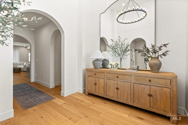 4045 Whistling Heights Way, Nampa, ID 83687