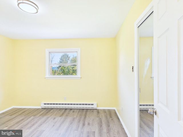5112 IRENE DR, Harrisburg, PA 17112