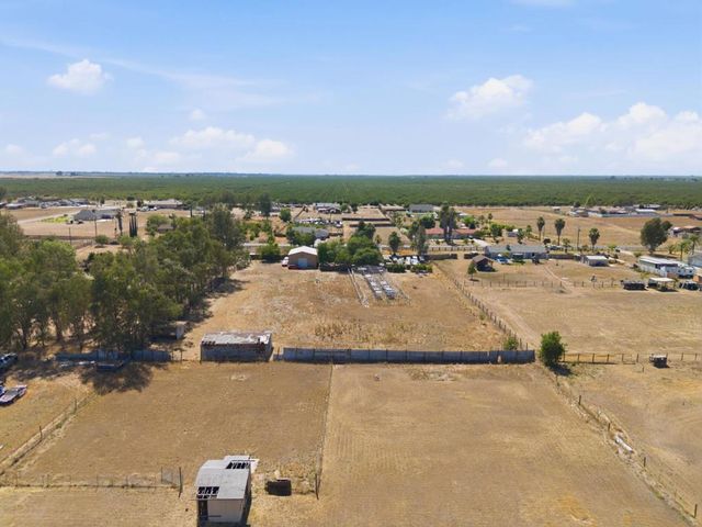 20105 Olympia Road, Madera, CA 93638