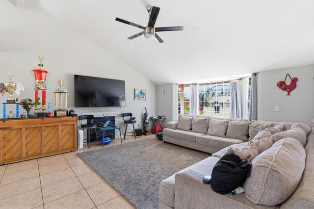 20105 Olympia Road, Madera, CA 93638