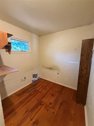 5013 Merida Avenue, Fort Worth, TX 76115