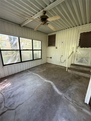 5013 Merida Avenue, Fort Worth, TX 76115