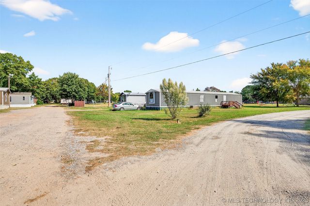 44 Minnow Cove, Cartwright, OK 74731