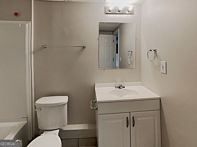 252 Bridge Place, Douglasville, GA 30134