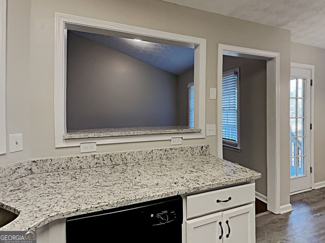 252 Bridge Place, Douglasville, GA 30134