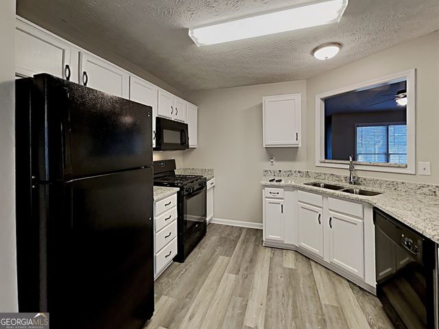 252 Bridge Place, Douglasville, GA 30134