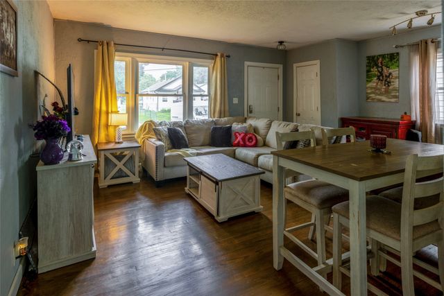 1324 Birch Lane, Des Moines, IA 50315