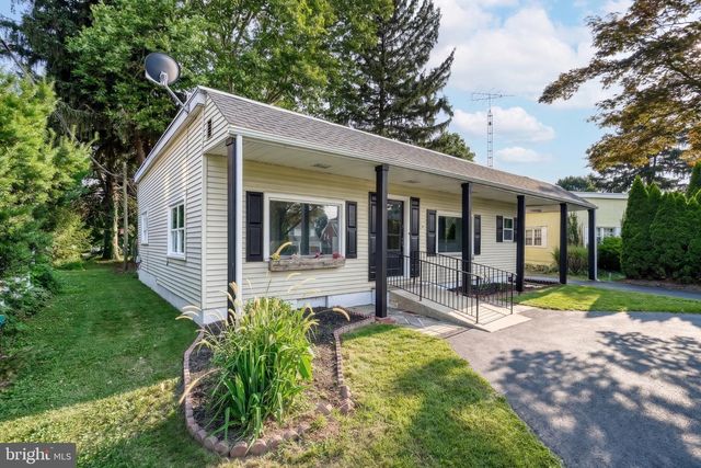 1910 S QUEEN ST, York, PA 17403