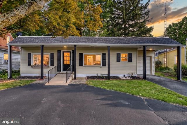 1910 S QUEEN ST, York, PA 17403