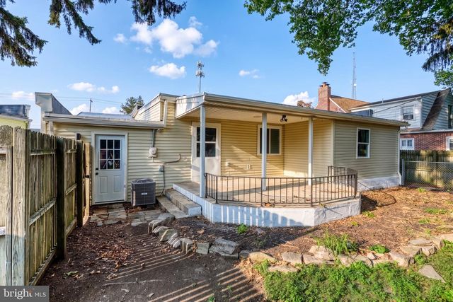 1910 S QUEEN ST, York, PA 17403