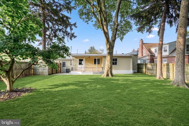 1910 S QUEEN ST, York, PA 17403
