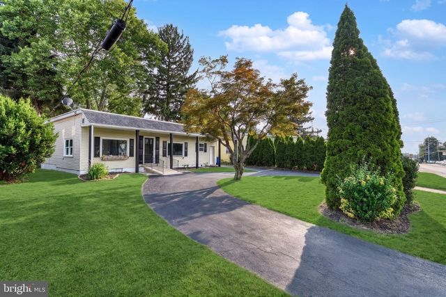 1910 S QUEEN ST, York, PA 17403