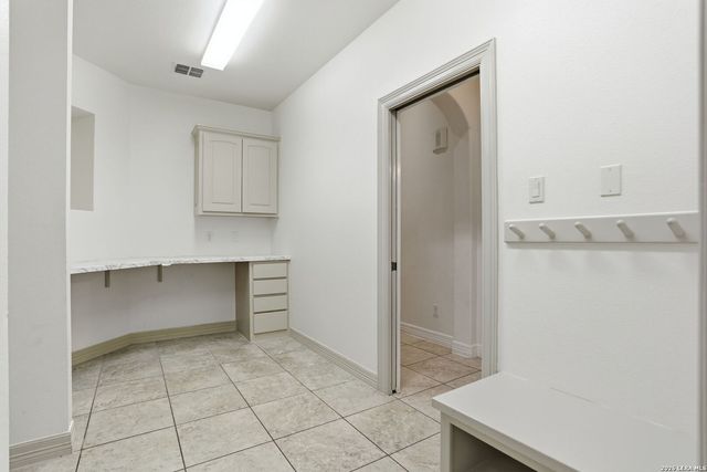 13314 WIND RDG, Helotes, TX 78023