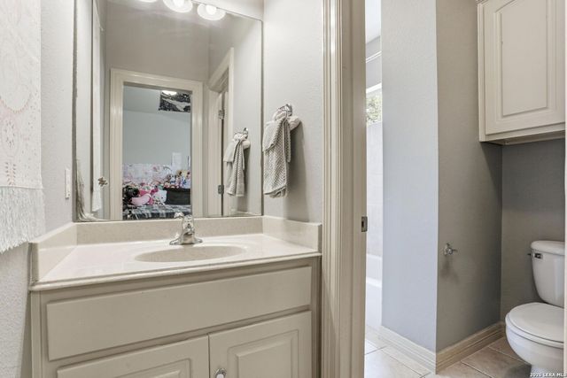 13314 WIND RDG, Helotes, TX 78023