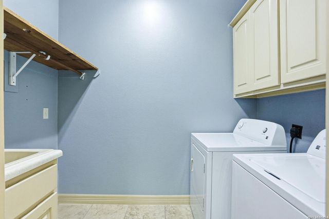 13314 WIND RDG, Helotes, TX 78023