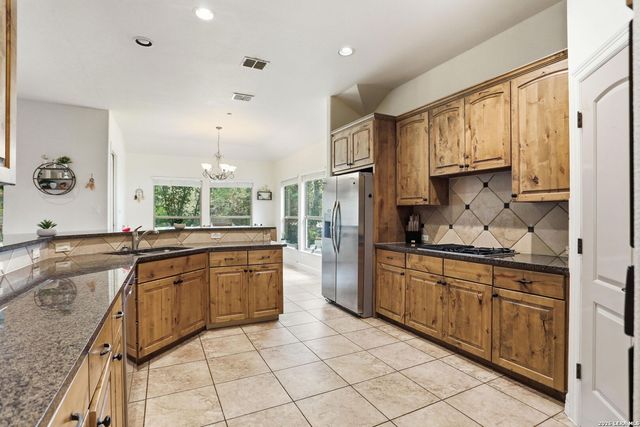 13314 WIND RDG, Helotes, TX 78023
