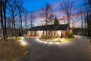 224 Lake E Drive, Thomasville, NC 27360