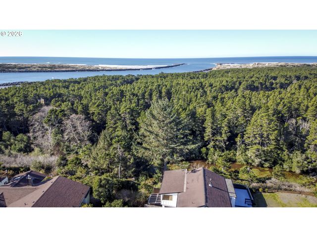 87748 TERRACE VIEW Dr, Florence, OR 97439