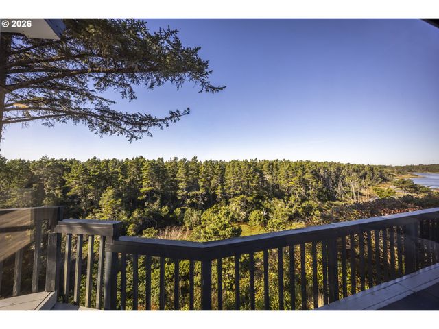 87748 TERRACE VIEW Dr, Florence, OR 97439