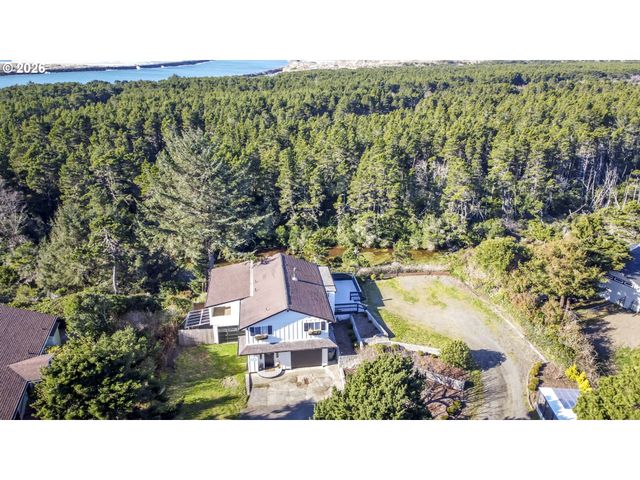 87748 TERRACE VIEW Dr, Florence, OR 97439