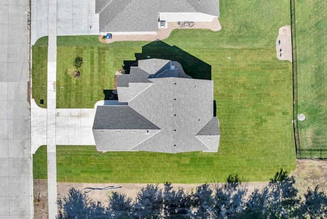 5016 N Highland St., Bel Aire, KS 67220